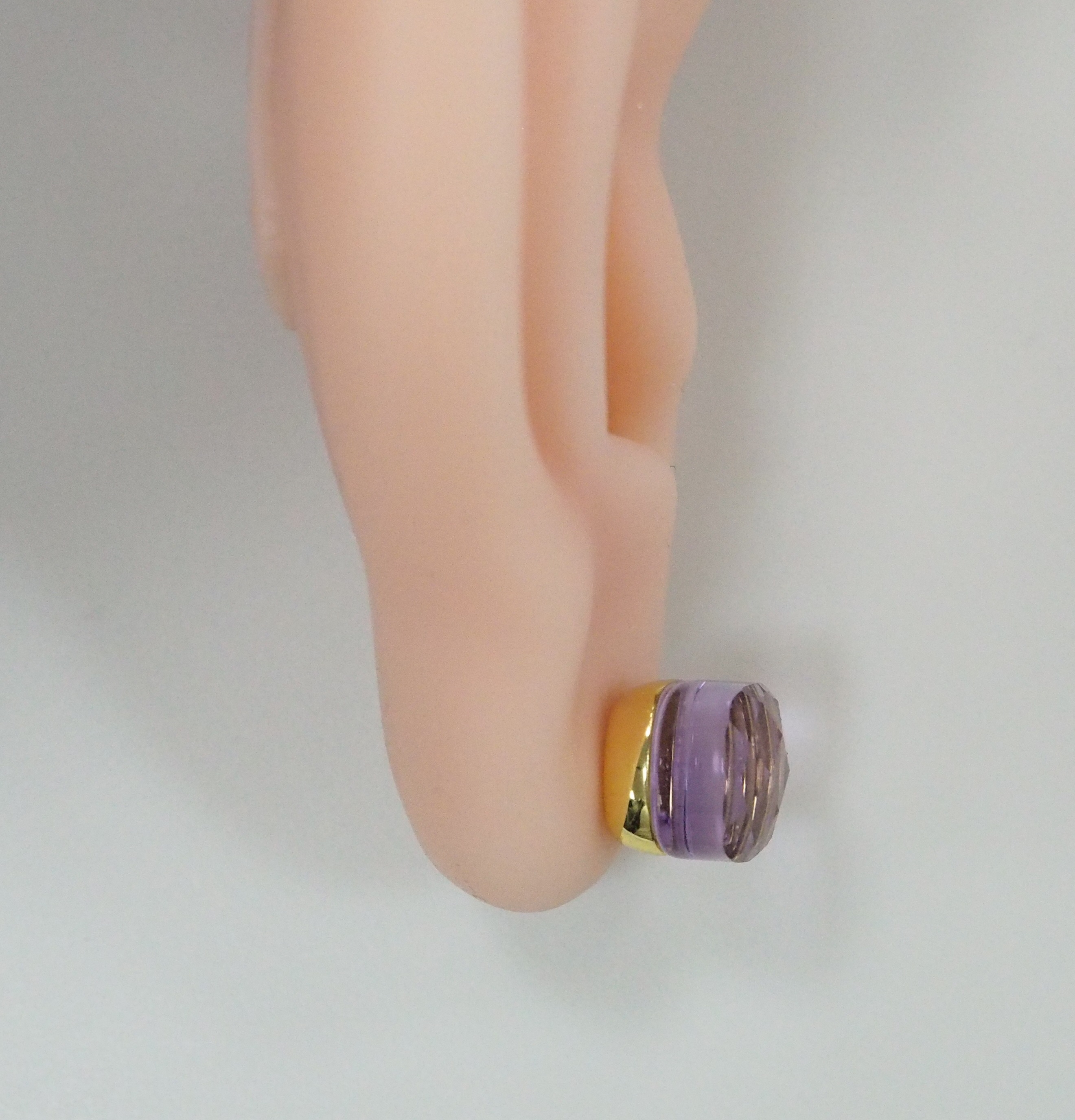 Серебряные серьги-пусеты с аметистами